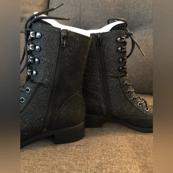 NIB G by Guess Black Sparkly Texture Boots 10 - Picture 7 of 11